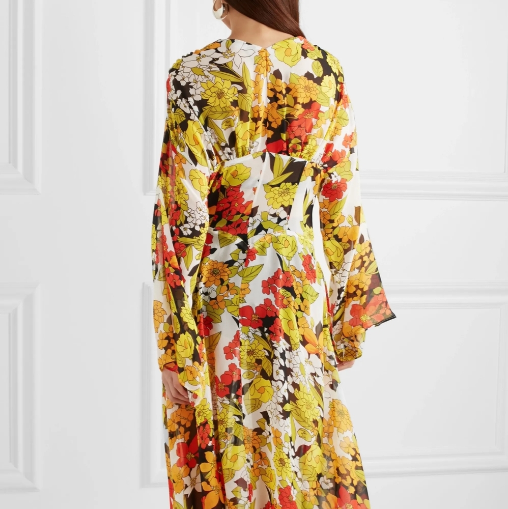 Dress - Picture 2 of 4
